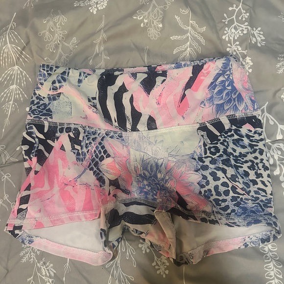 Colorful Patterned Shorts - Picture 1 of 3